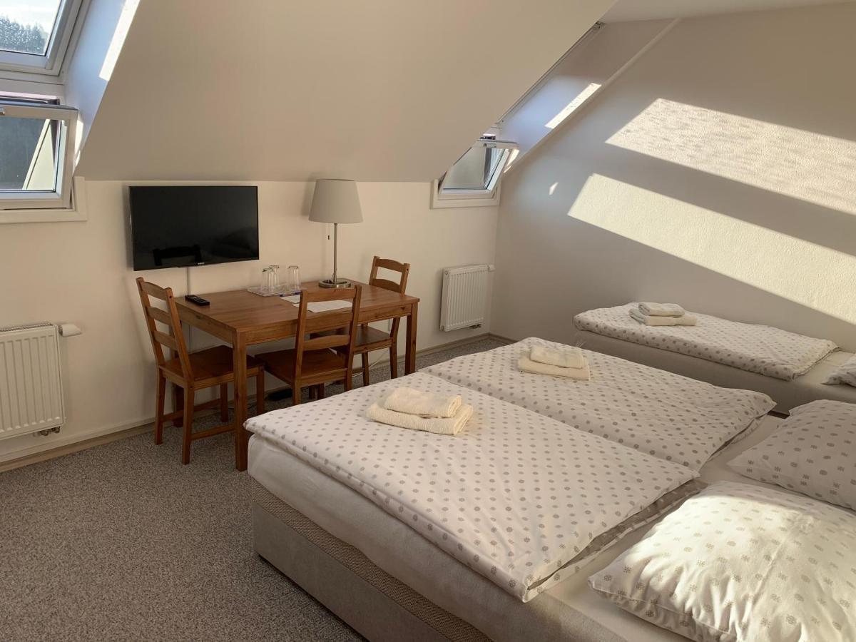 Kasperky 440 Apartment กัชแปร์สแก ฮอรี ภายนอก รูปภาพ